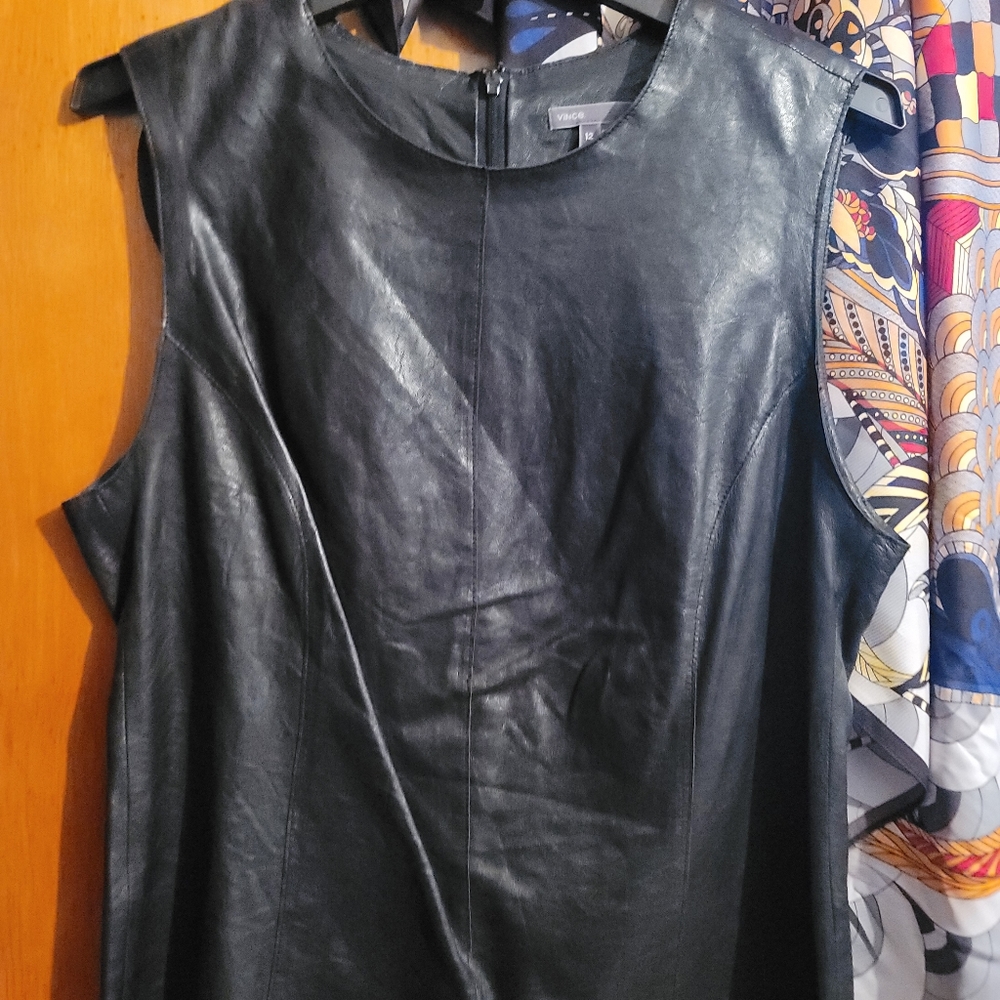 Vince black leather tank * size 12